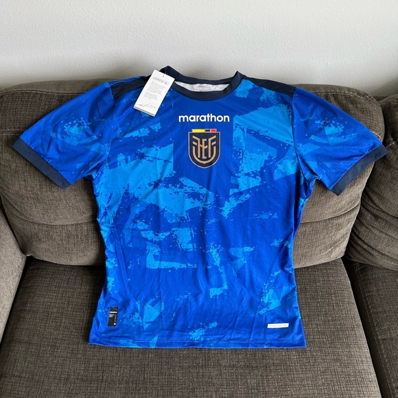 Marathon Authentic Ecuador National Soccer Team Training Jersey Men’s Sz: L